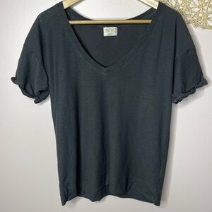 NATION LTD Deep V Neck Rolled Short Sleeve Tee (faded black) - small